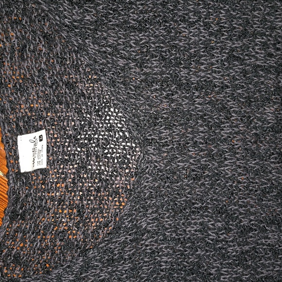NWOT Loose Weave Sweater - Picture 2 of 3